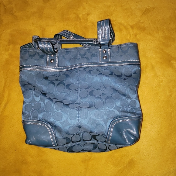 Coach Logo bag bundle - Picture 6 of 9